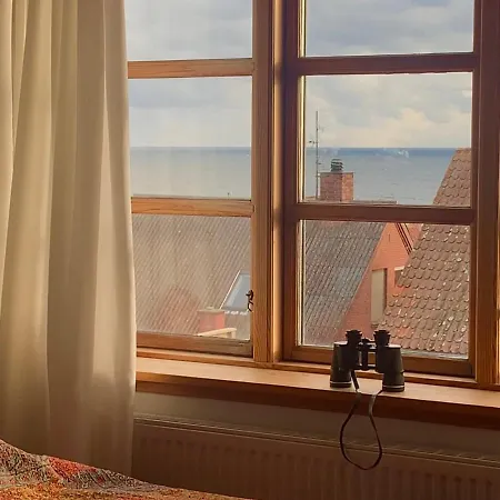 Townhouse With Soul And Seaview. * Allinge-Sandvig
